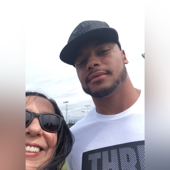 Meet your Posher, Toni - Picture 4 of 6